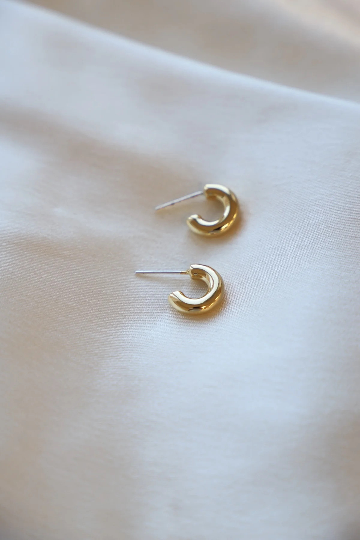 ONE AND ONLY MINI HOOPS | Katie Waltman Jewelry