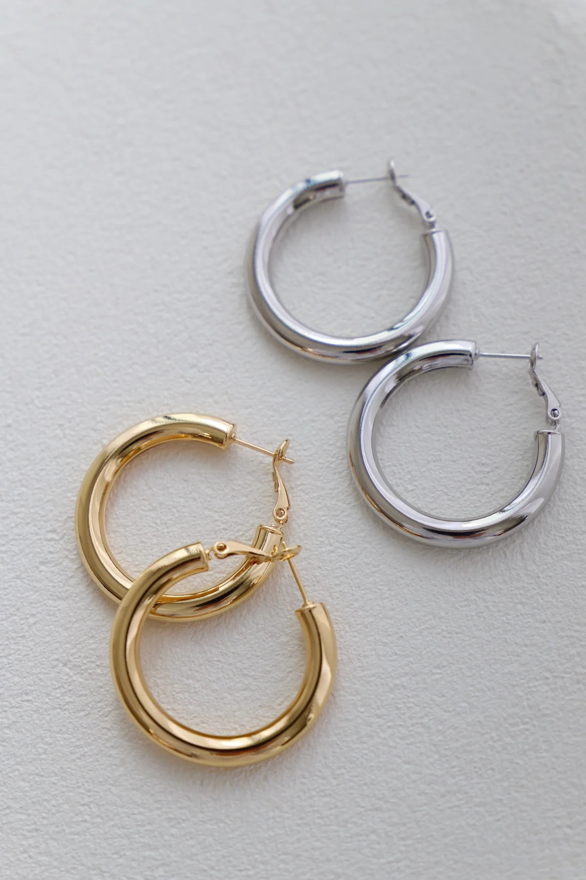 LARGE AGNES THICK HOOP | Katie Waltman Jewelry